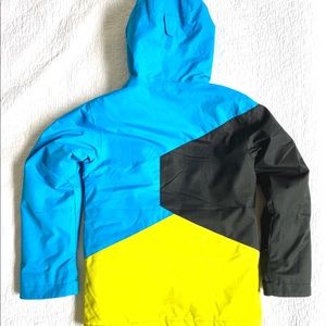 Boys DC skiing/snowboarding jacket